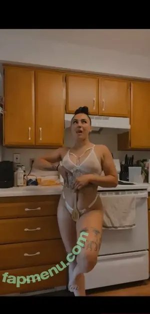  nude photo #0007
