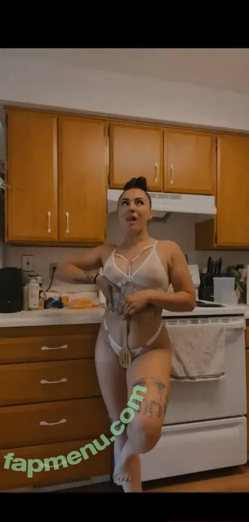 freeshreddybetty nude photo #0007 (freeshreddybetty)