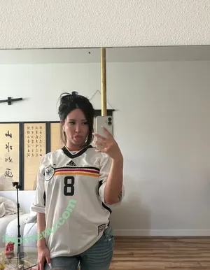 freethecece / thefreemoneyshow nude photo #0070