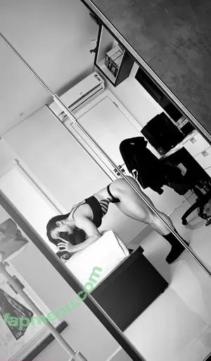 Frenesim / frenesim___ nude photo #0011