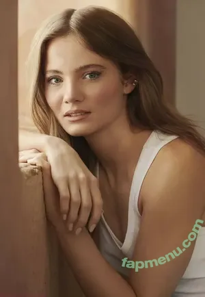 Freya Allan / Ciri / freyaallan / freyaallann nude photo #1155