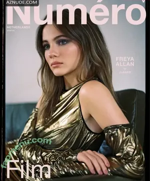 Freya Allan / Ciri / freyaallan / freyaallann nude photo #1156