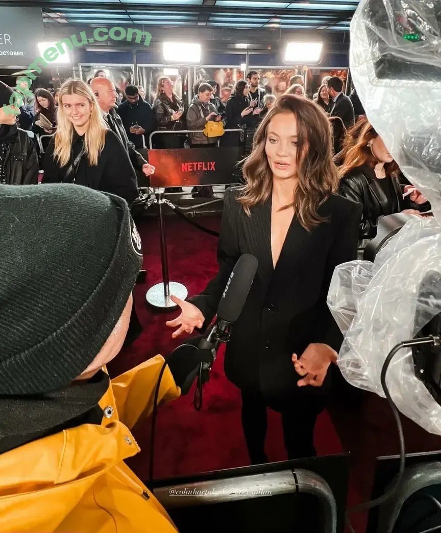 Freya Allan nude photo #1087 (Ciri / freyaallan / freyaallann)