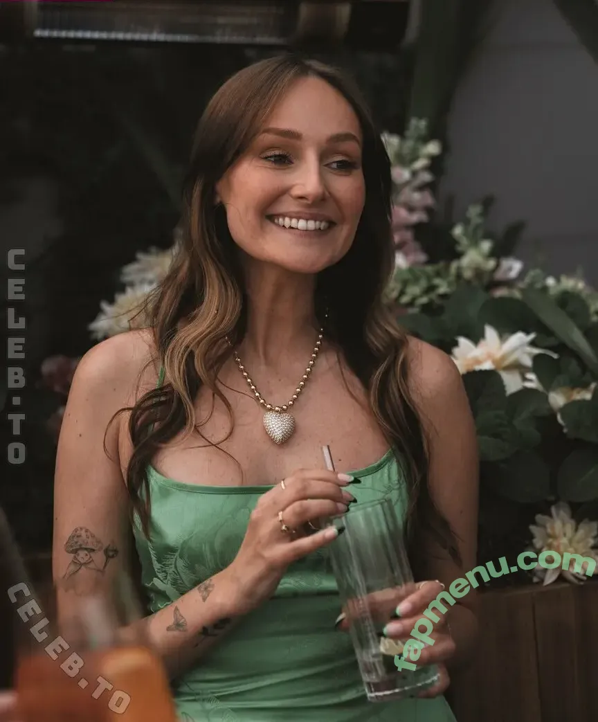 Freya Nightingale nude photo #0108 (freyanightingale / freyz)