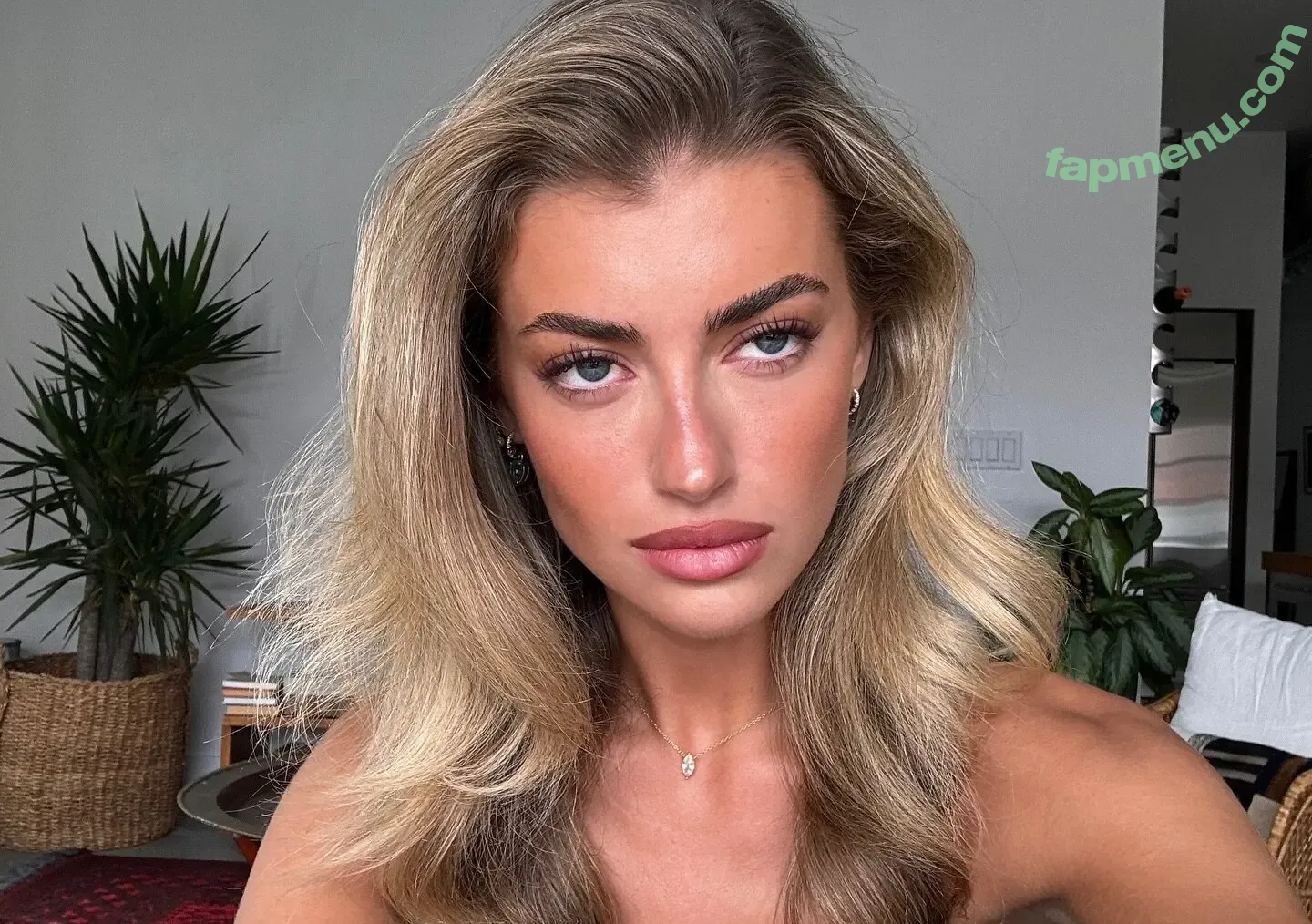 Freya Tidy nude photo #0119 (freyatidy)