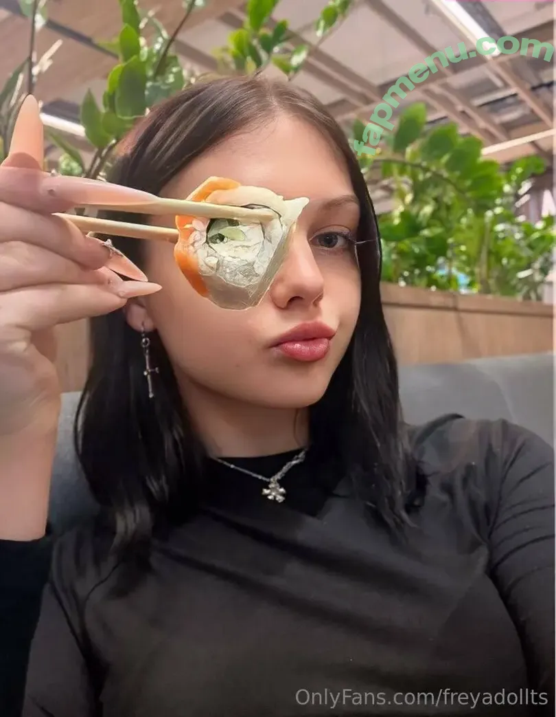 freyadollts nude photo #0095 (freyaridings)