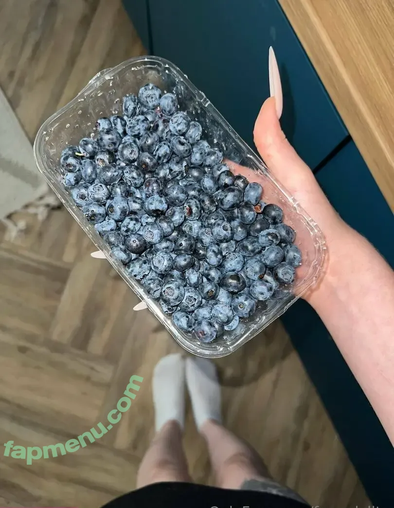 freyadollts nude photo #0097 (freyaridings)