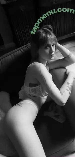 freyadominatrix / freya_harness nude photo #0084