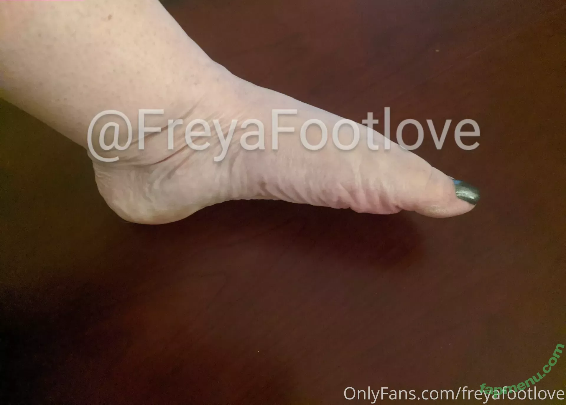 freyafootlove nude photo #0027 (mynaturaltoes)