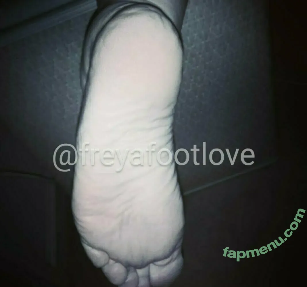 freyafootlove nude photo #0096 (mynaturaltoes)