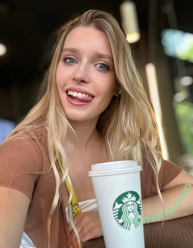 freyamayerhere nude photo #0002 (freya.mayer)