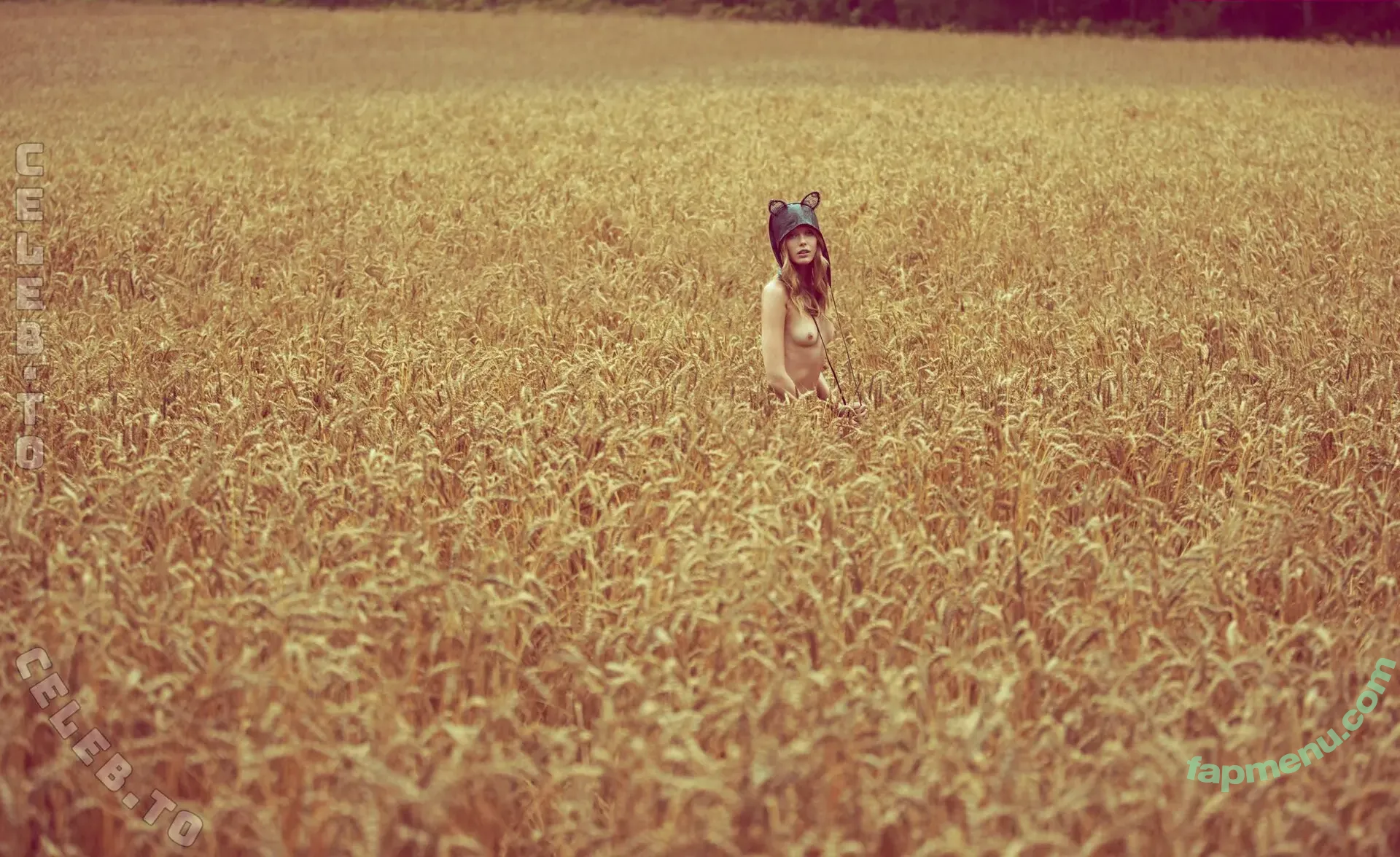 Frida Gustavsson nude photo #0161 (fridagustavsson)