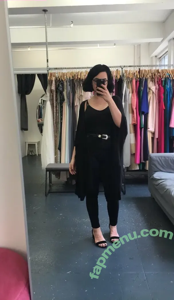 Friendly Witch nude photo #0013 (friendlywitch_)