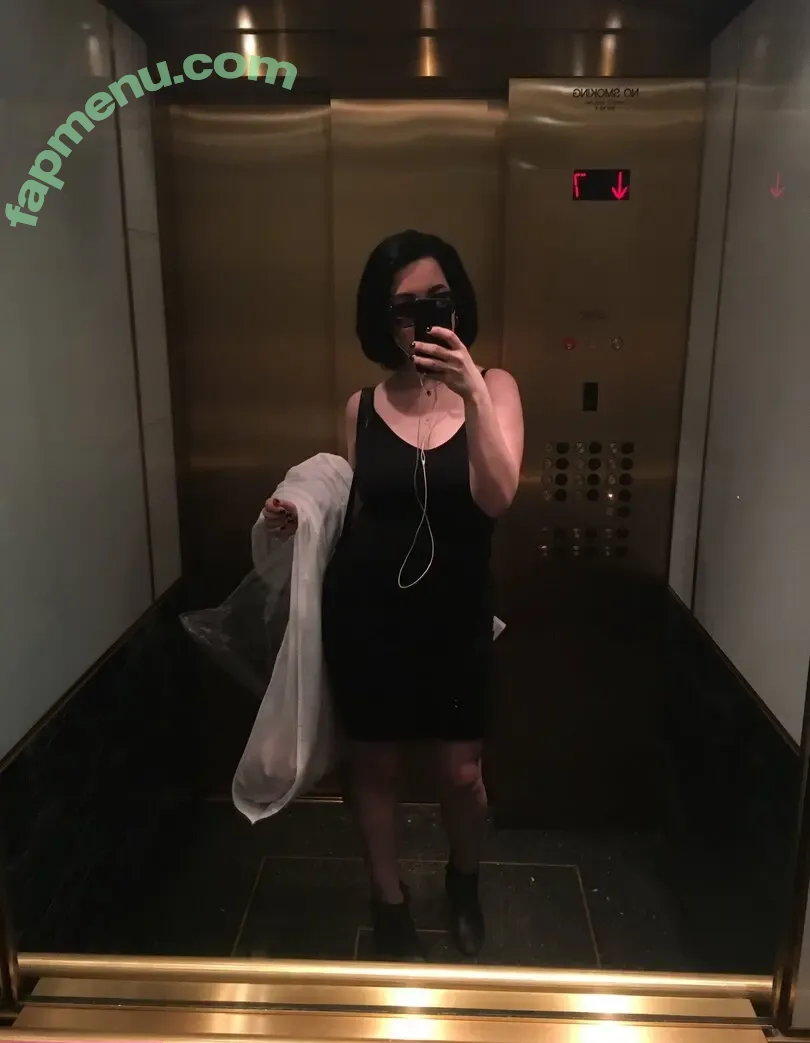 Friendly Witch nude photo #0017 (friendlywitch_)