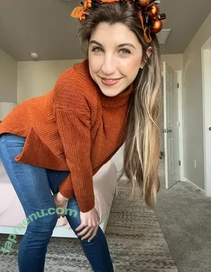 FrivolousFox ASMR / frivvay / frivvifox nude photo #0021