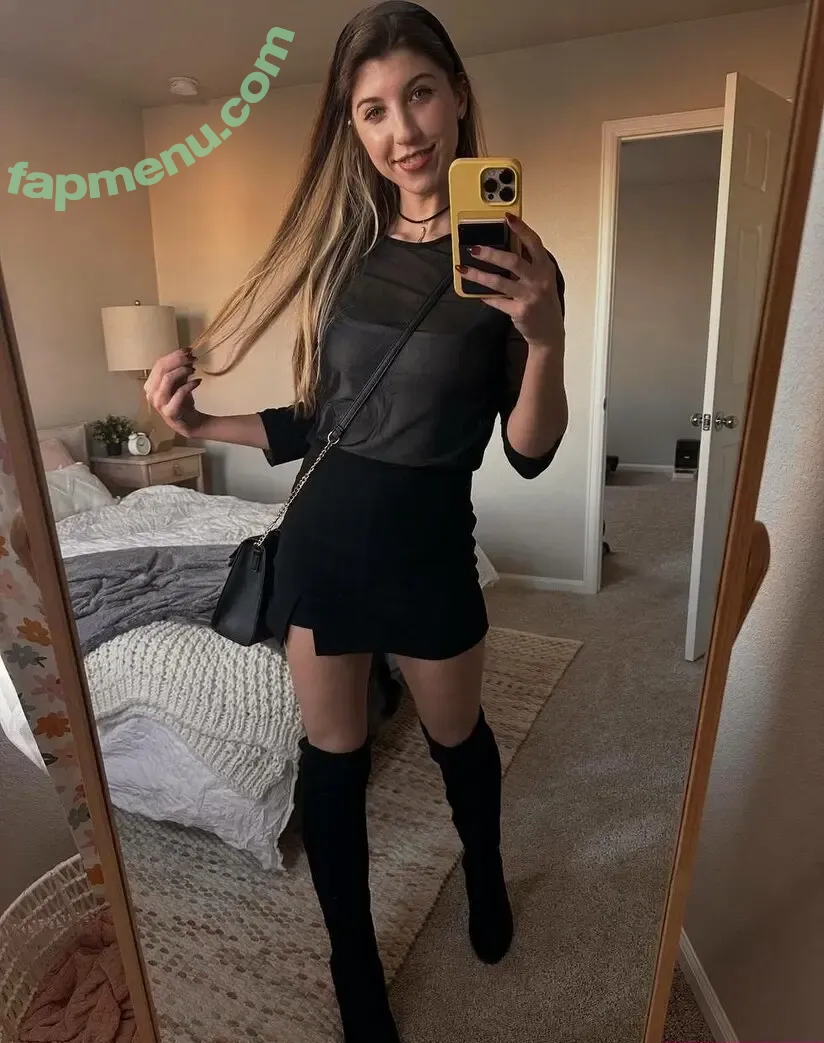 FrivolousFox ASMR nude photo #0032 (frivvay / frivvifox)