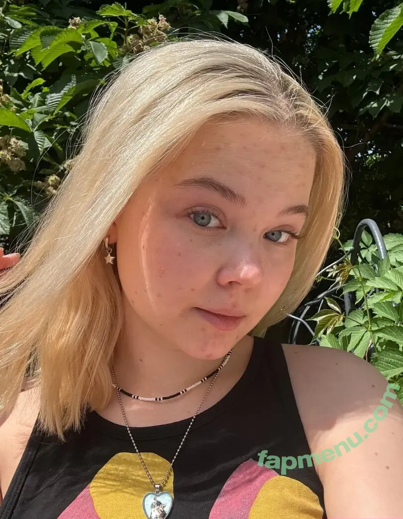 froggggy nude photo #0076 (froggytheband)