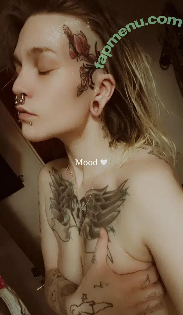 frokenvarg nude photo #0006 (tassenhakansson)