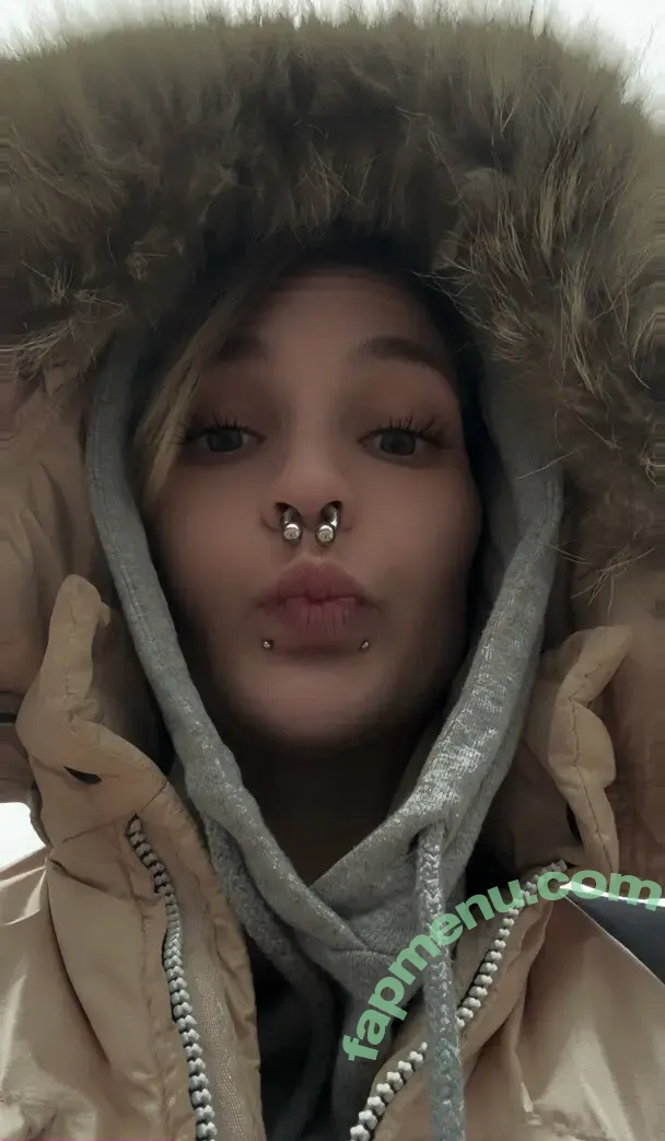 frokenvarg nude photo #0020 (tassenhakansson)