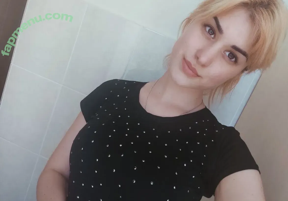 FrolicChris nude photo #0002 (FrolicChris)