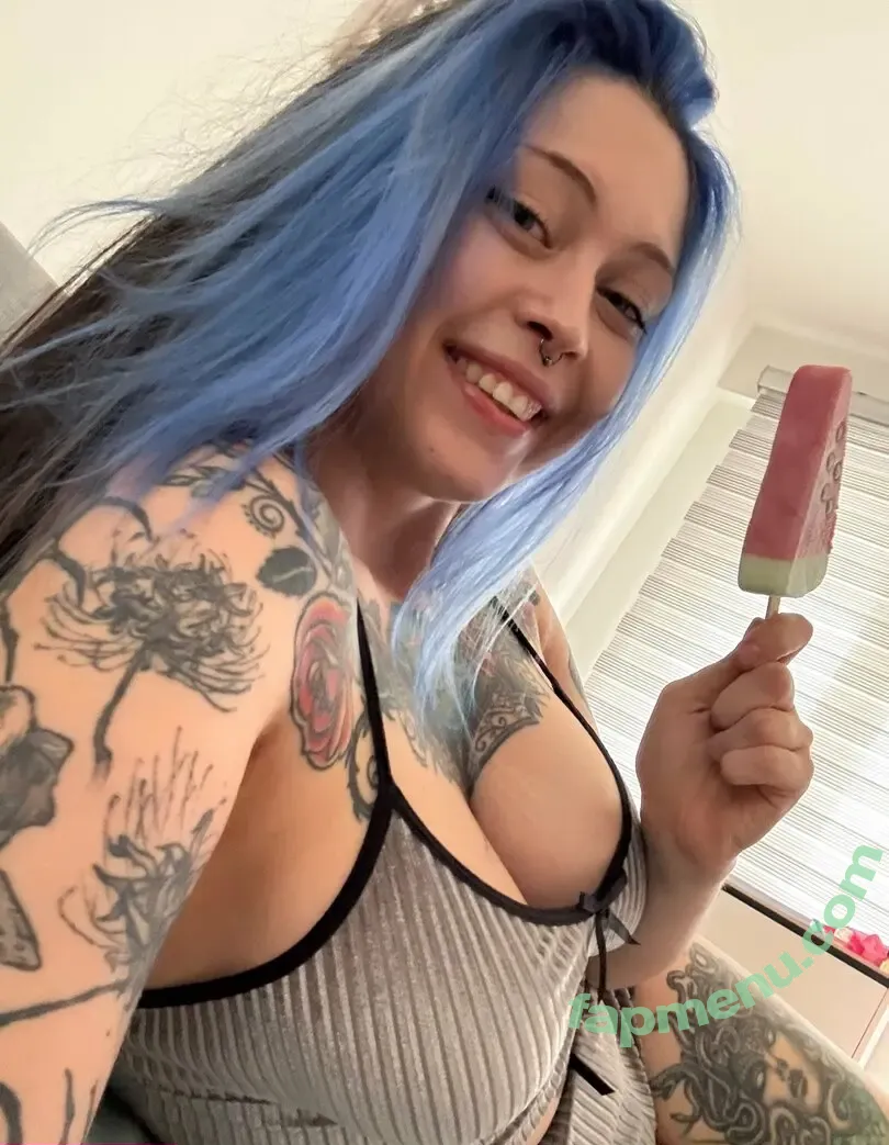 frutellasgmodel nude photo #0064 (frutella_sg)