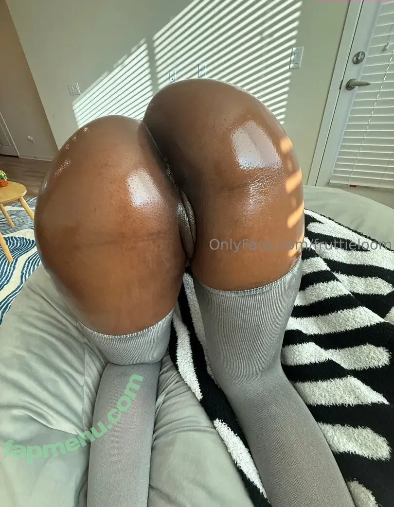 fruttieloom nude photo #0063 (tfc_imfromthe253)