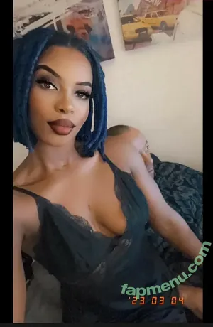 fsemelagne / Falones / chocco_bombees nude photo #0118