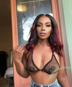 fsemelagne / Falones / chocco_bombees nude photo #0120