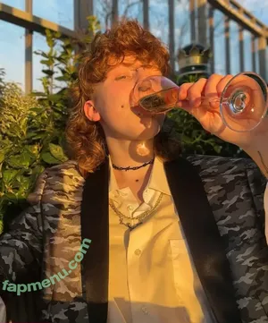 ftmtwinkty / tylerftmtwink nude photo #0222