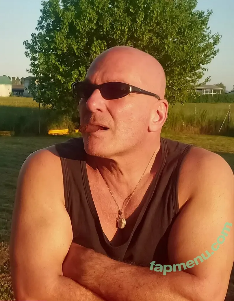 ftrentalancequellovero nude photo #0010 (francotrentalancequellovero)