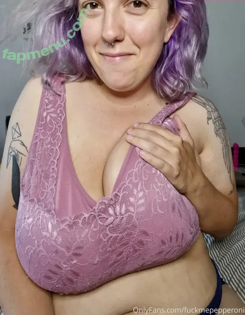 Fuckmepepperoni nude photo #0019 (Fckmepepperoni)
