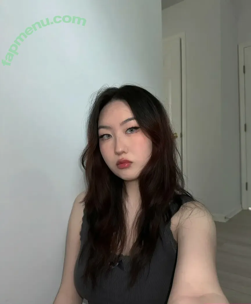 Fufu Flutters ASMR nude photo #0008 (fufumochii)