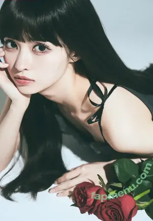  nude photo #0002