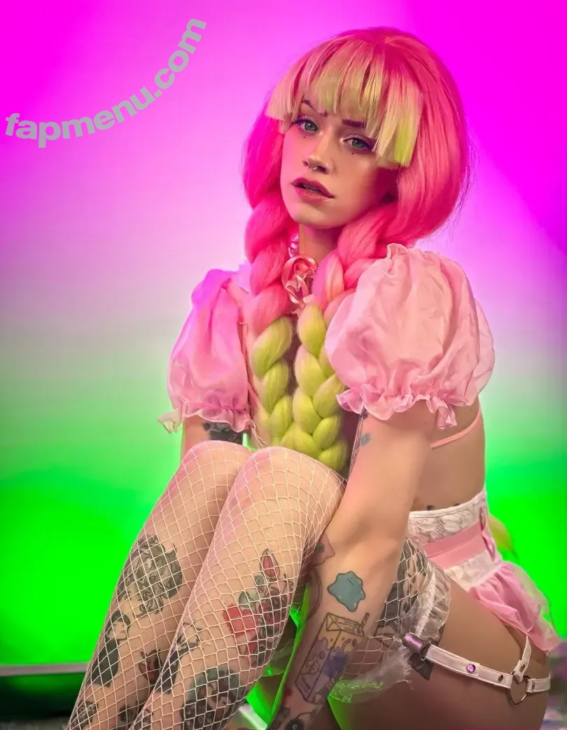 Fukuro nude photo #0040 (F.ukuro / Fukurocos)