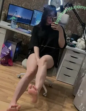 fumimochi / fumiowo nude photo #0030