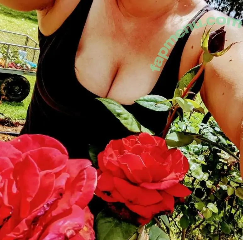 Fun Anne nude photo #0030 (anne82anne / countryfunanne2)