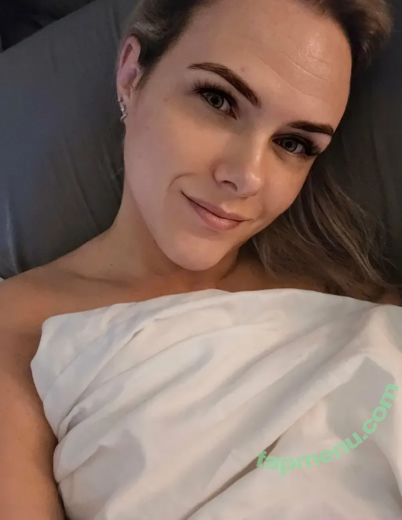 funbithesea nude photo #0029 (funbithesea)