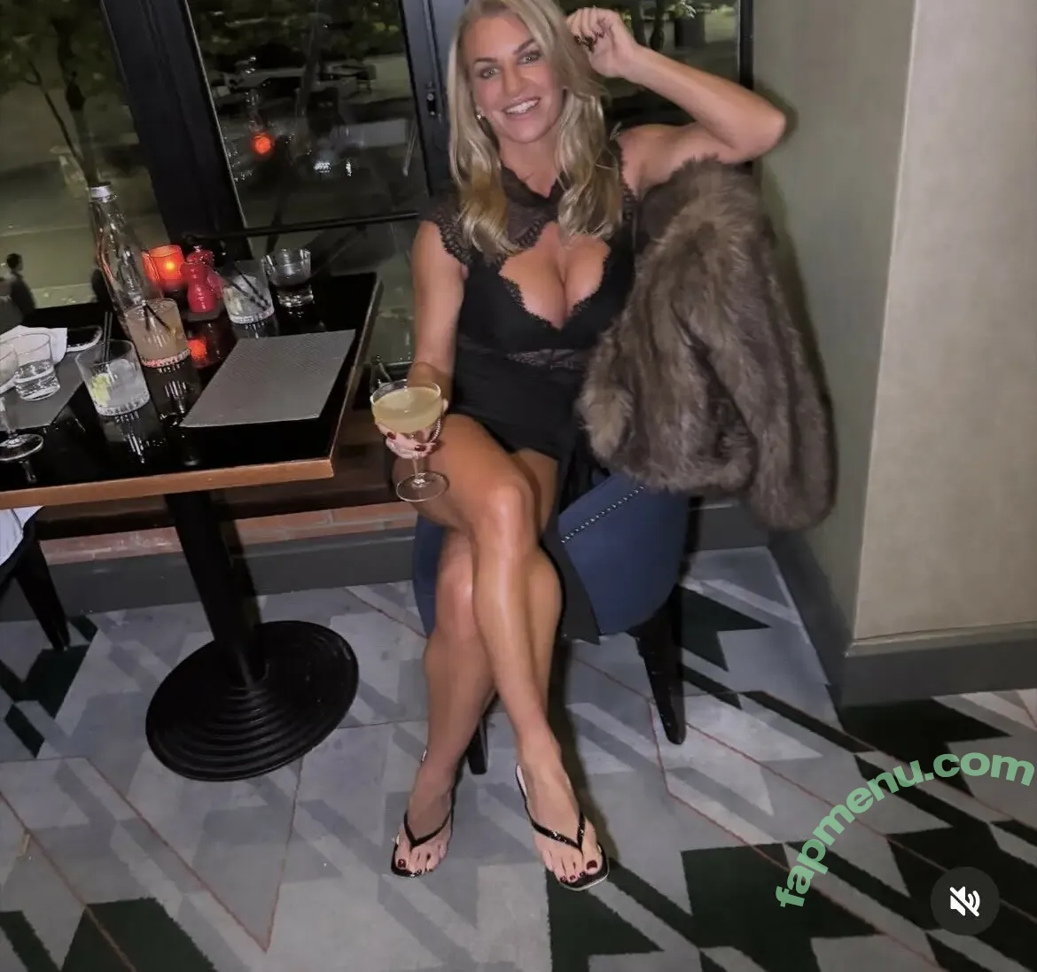 Funfitfashionjb nude photo #0035 (Funfitfashionjb)