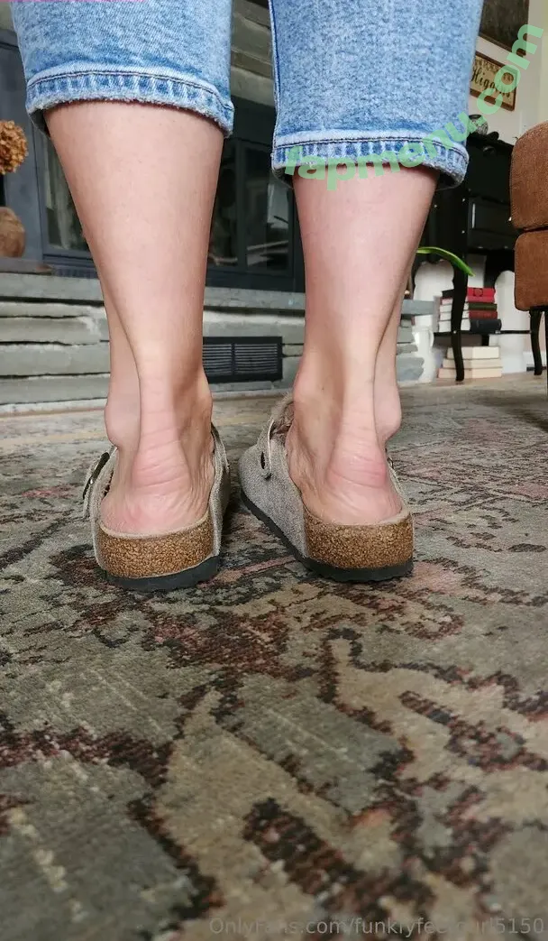 funkfyfeetgurl5150 nude photo #0092 (funkfyfeetgurl5150)