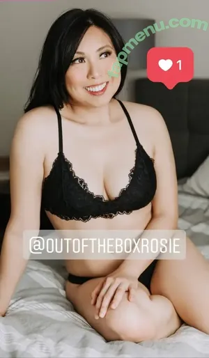 funnyrosie / outoftheboxrosie nude photo #0041