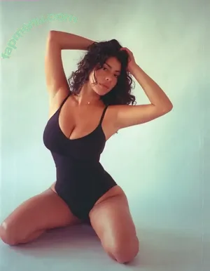 funnyuforgot / Itzel Aquino / iluvstrawb3rry / iluvstrawberry nude photo #0036