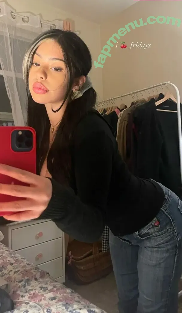 funnyuforgot nude photo #0040 (Itzel Aquino / iluvstrawb3rry / iluvstrawberry)