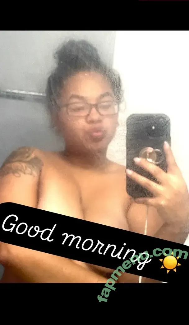 Funsizemamiii nude photo #0002 (_funsizemami)