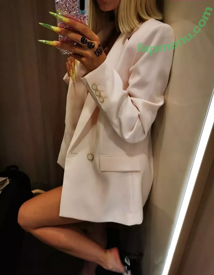 funsnail nude photo #1690 (Funnycat / Maria smirnova / thefunsnail)