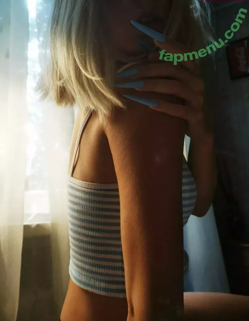 funsnail nude photo #1829 (Funnycat / Maria smirnova / thefunsnail)