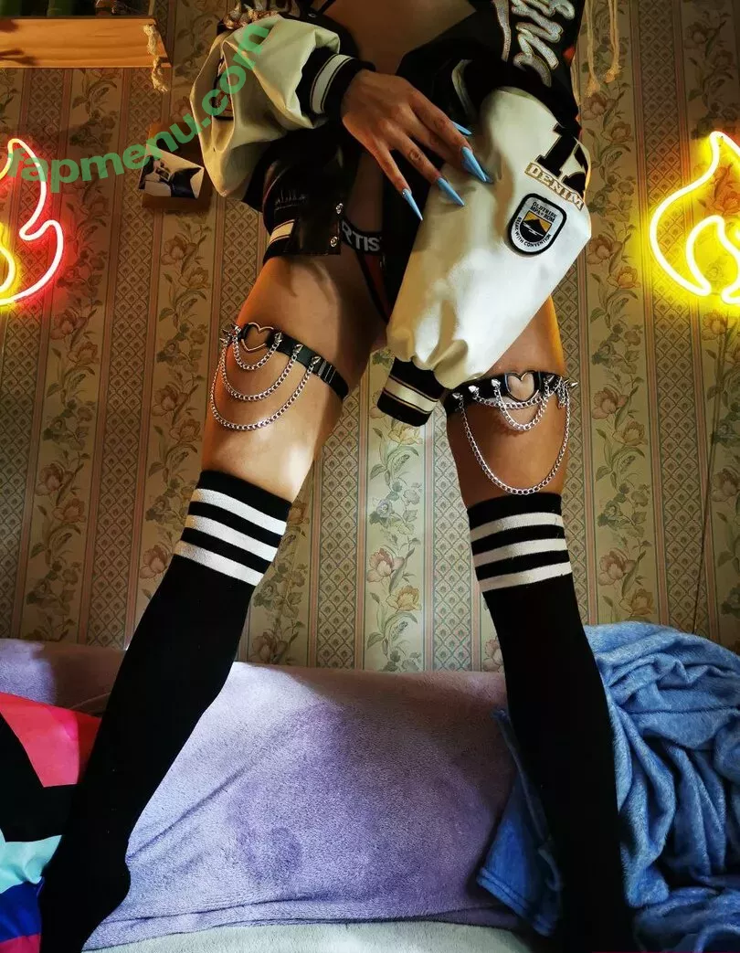 funsnail nude photo #1857 (Funnycat / Maria smirnova / thefunsnail)