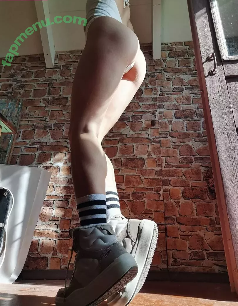 funsnail nude photo #1946 (Funnycat / Maria smirnova / thefunsnail)