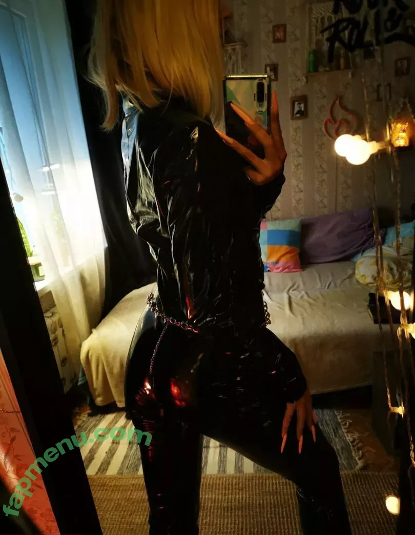 funsnail nude photo #2081 (Funnycat / Maria smirnova / thefunsnail)