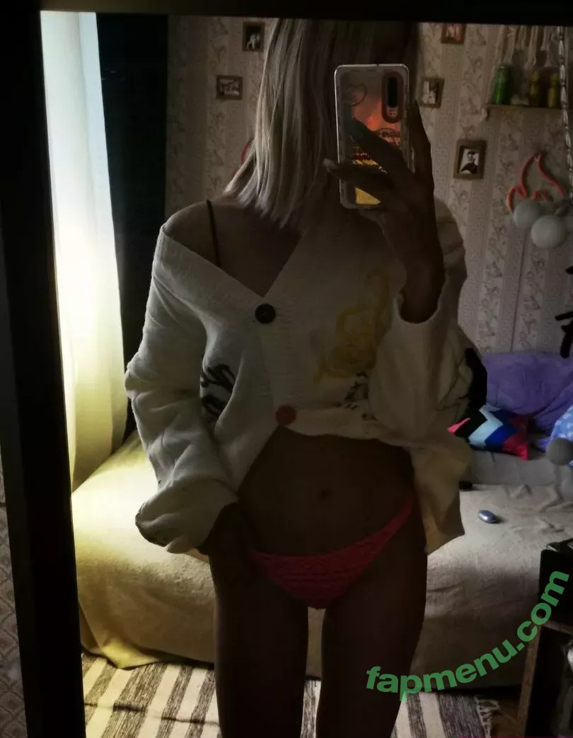 funsnail nude photo #2201 (Funnycat / Maria smirnova / thefunsnail)