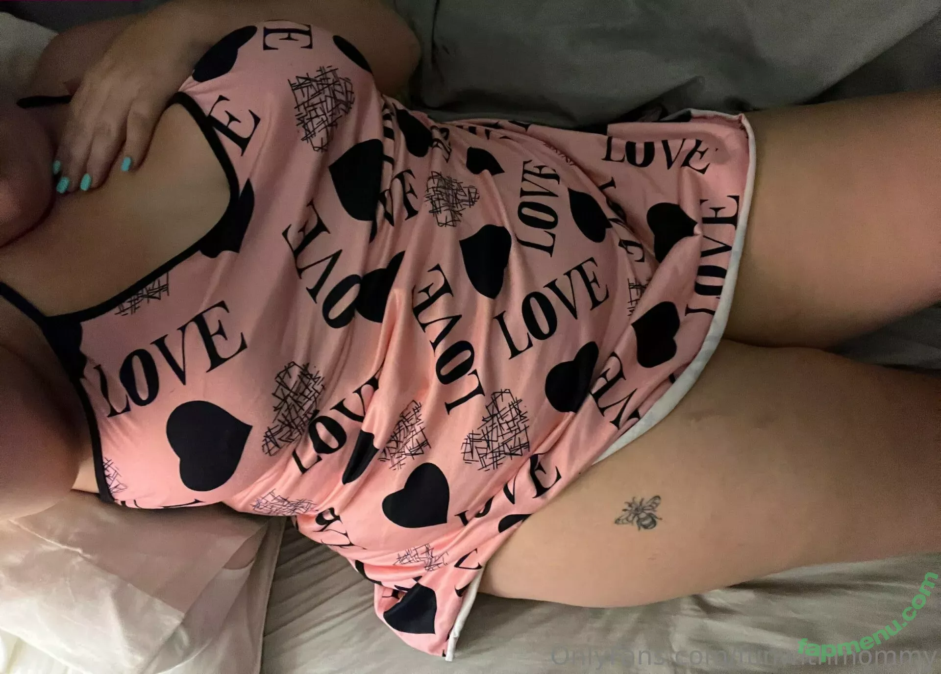 funwithmommy nude photo #0947 (funwithmommy)